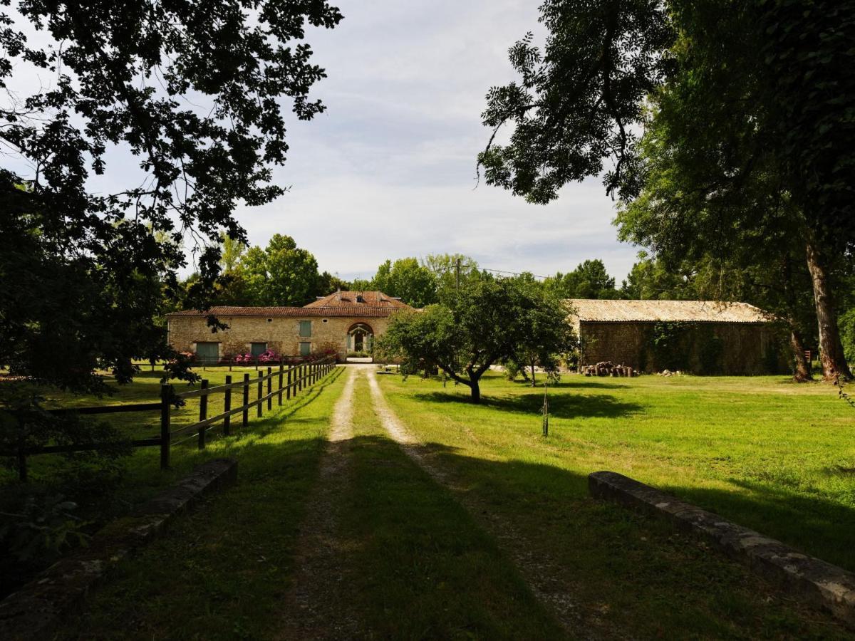 Chateau De L'Isle - Chambres D'Hotes Castelnau-de-Médoc Eksteriør bilde