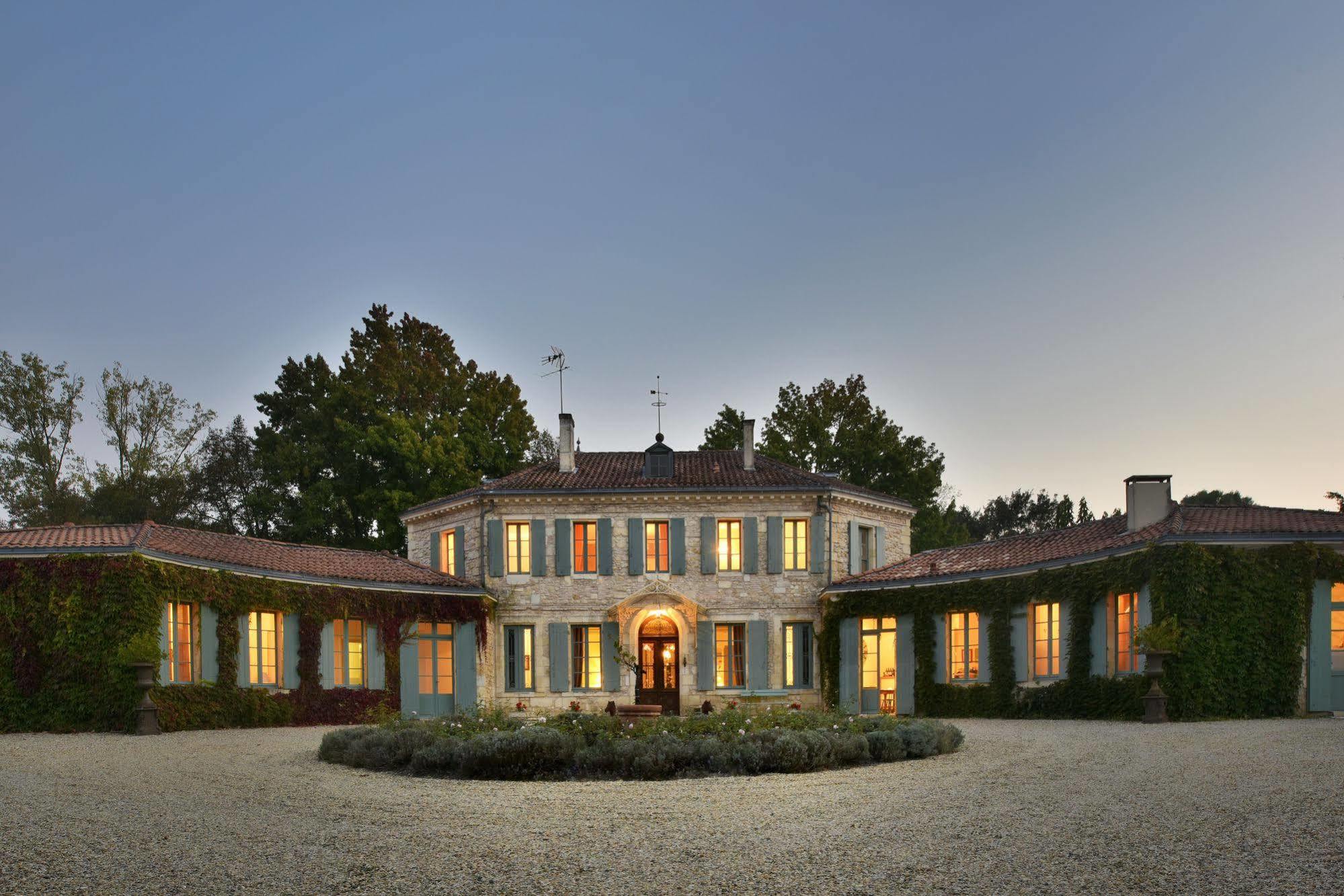 Chateau De L'Isle - Chambres D'Hotes Castelnau-de-Médoc Eksteriør bilde